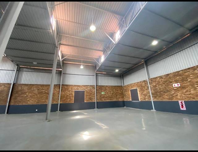 2,900M² WAREHOUSE FOR SALE IN ARMADALE